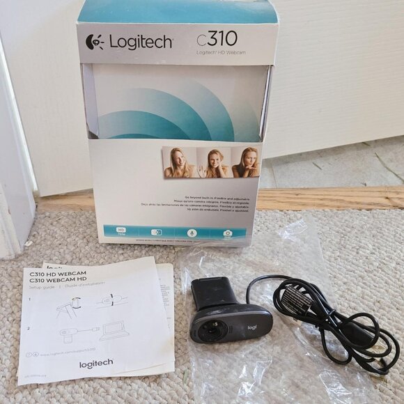 NEW Logitech c310 Webcam - Picture 2 of 10